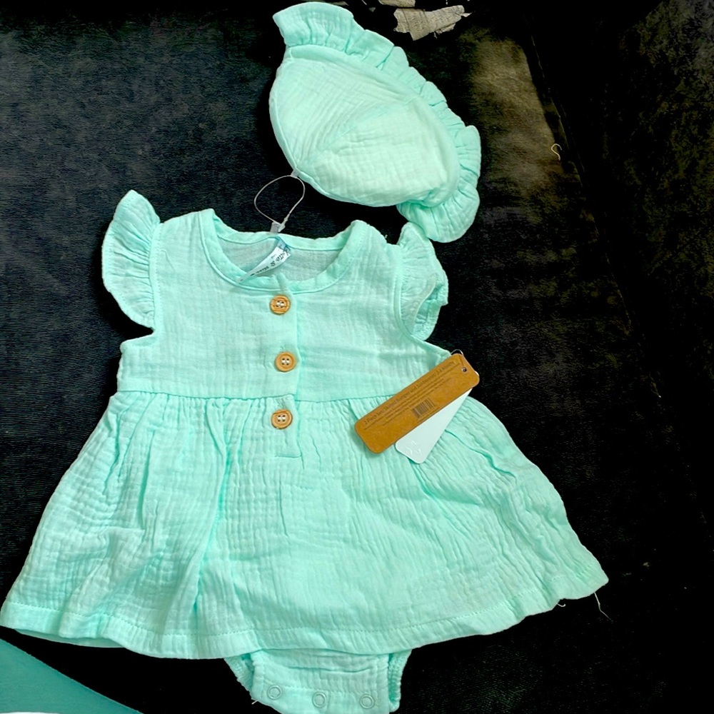 Baby dress with matching hat, light turquoise size 3-6 months